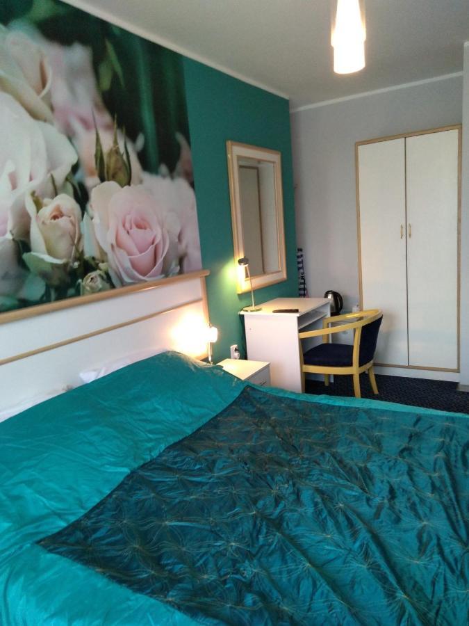 Pod Roza B&B Ustka Eksteriør billede