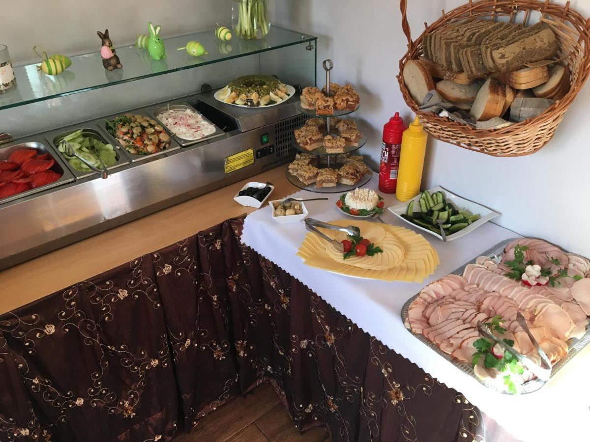 Pod Roza B&B Ustka Eksteriør billede